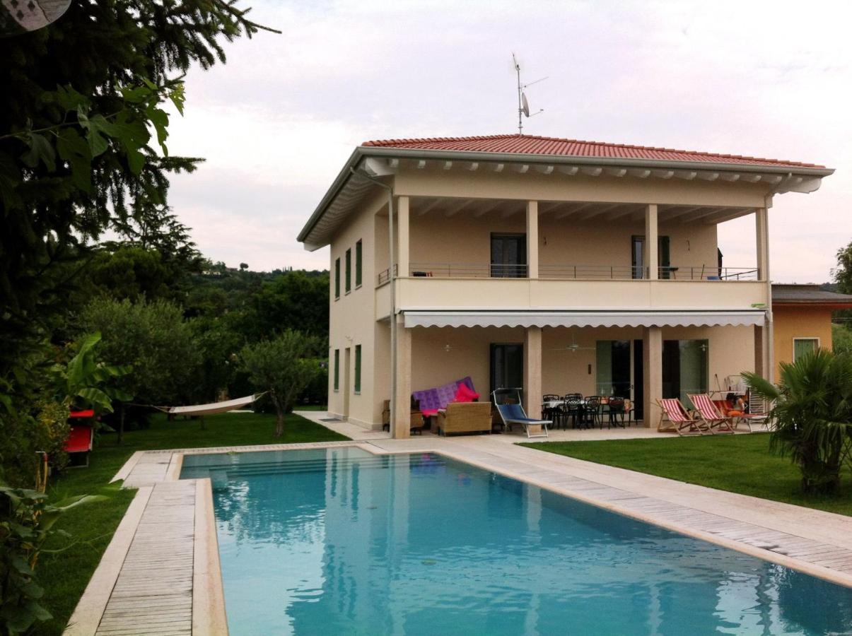 Villa Paradiso Del Garda Vista-Verde Bardolino Bagian luar foto