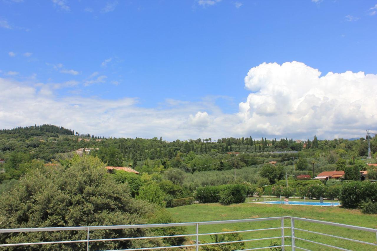 Villa Paradiso Del Garda Vista-Verde Bardolino Bagian luar foto